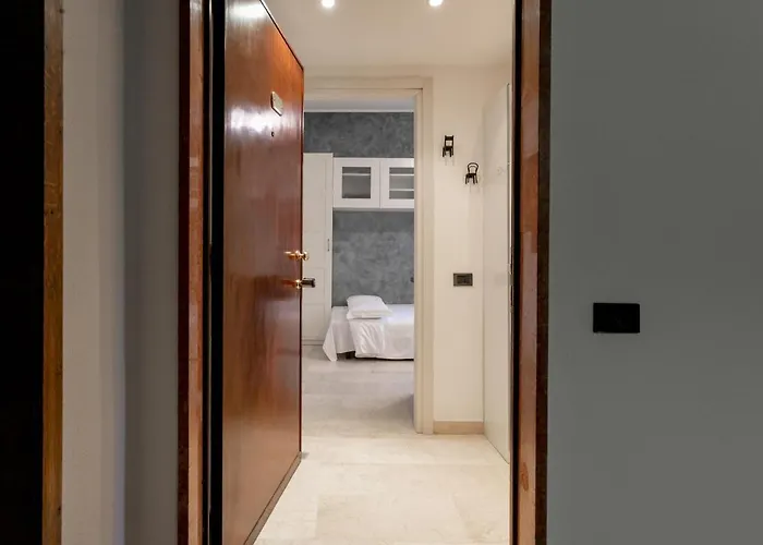 Luna Homes - In Corso Sempione Апартаменты *