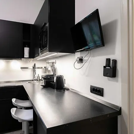 Luna Homes - In Corso Sempione * Milano