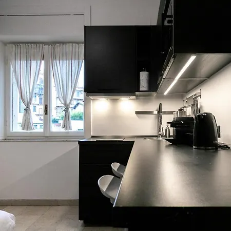 Luna Homes - In Corso Sempione * Milano