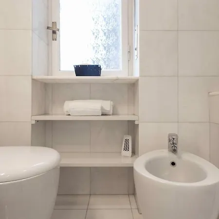 Lägenhet Luna Homes - In Corso Sempione Milano