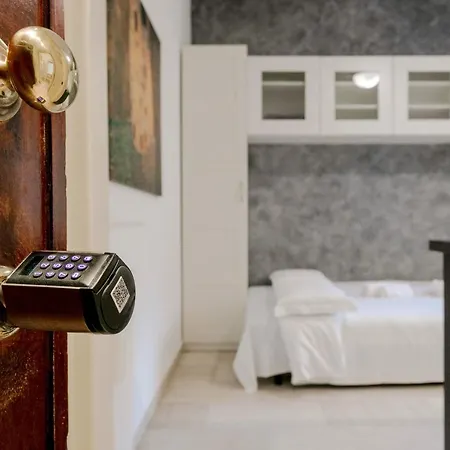 Apartment Luna Homes - In Corso Sempione