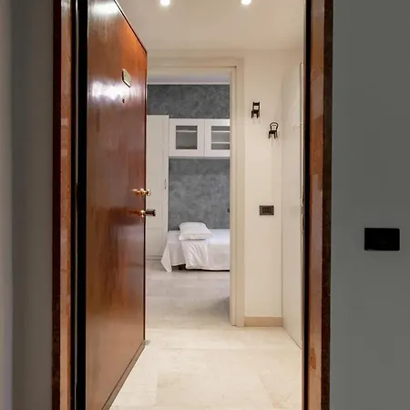 Luna Homes - In Corso Sempione Lägenhet *